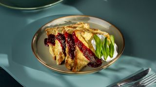 ყიყლიყო პიტნით და ალუბლის მურაბით