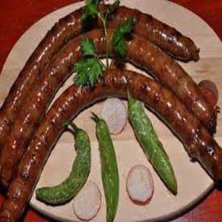 Сръбска наденица (300г)