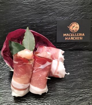 Involtini allo speck  (2 pezzi 200 g circa)