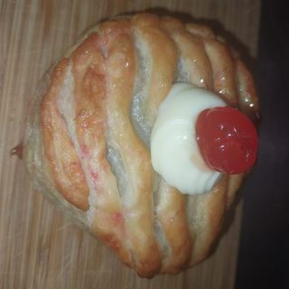 Conchiglia crema di latte e amarena