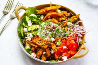 GYROS VEGETERIAN SALATA 