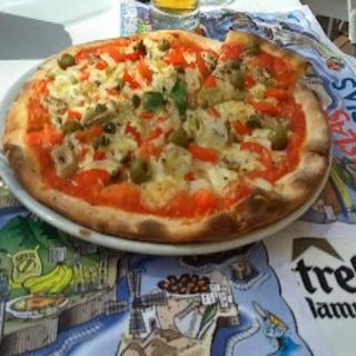 Pizza Cuatro Estaciones