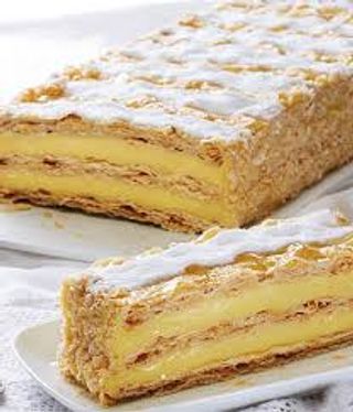 Tarta de milhojas (porción)