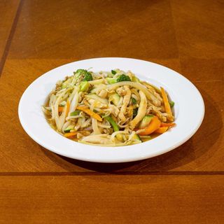 46 - Frango "Gong-Bao"