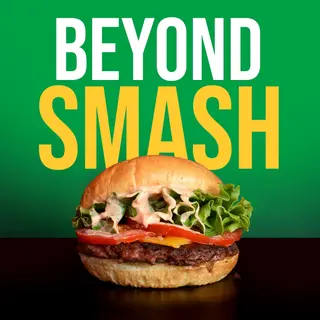 Beyond Smash vegetariano con patatine e bibita