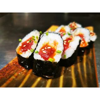 74. Maki De Spicy Tuna (8 Pzs.)