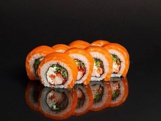 Philadelphia cu Somon și Crevete 8 buc.