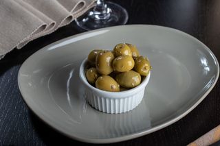 Olive condimentate post