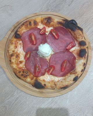 Manzo pizza 24cm