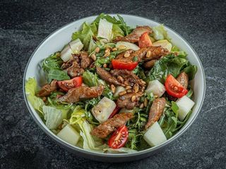 Салат з груші та качки (330g)