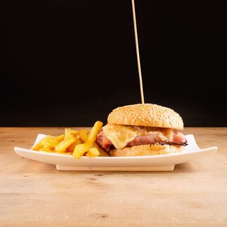 Hamburguesa completa