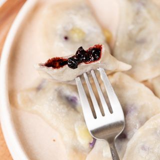 Вареники з чорницею (500 г). Продукт заморожений