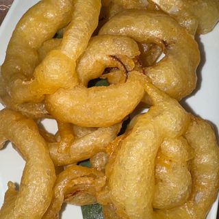 Fried onion rings 
