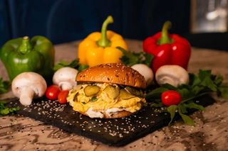 Crazy EggBurger With Mozarella