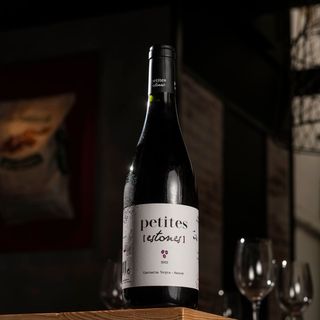 Petites Estones Negre