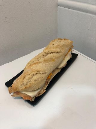 Bocadillo de lomito