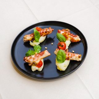 Tentacolo di polpo rosticciato 