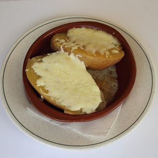 Patata asada con queso