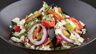 Салата с печени зеленчуци (350г)