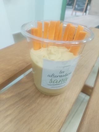 Hummus de Garbanzos Casero Más Zanahorias