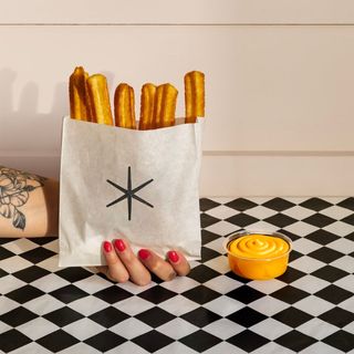 SXPACK 6 CHURROS + 1 DIP