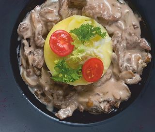 Бефстроганов