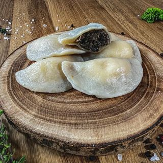 Z grzybami i ziemniakami 500g