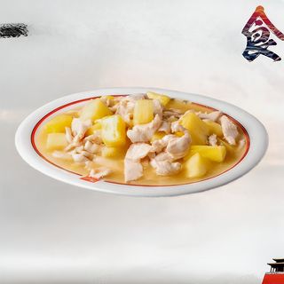 Pollo Con Piña