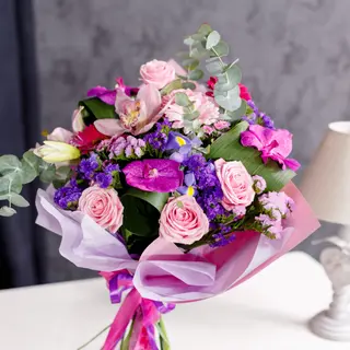 Buchet Roz-Mov-Fuchsia (2235)