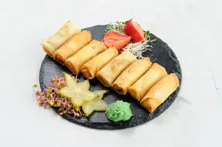 Mini spring rolls kurczak 8szt