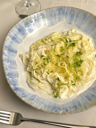 Паста 4 сири (300г)