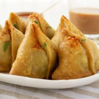 Samosas Vegetales (2 Uds.)