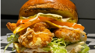 Spicy chicken burger