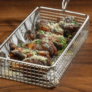 Alitas Garlic & Cheese *NEW*