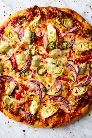 Vegetarian feast pizza