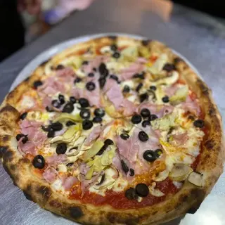 Pizza 4 stagioni