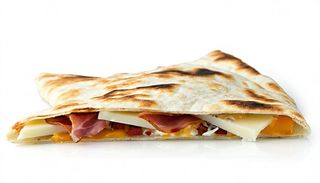 Piadina con speck e brie