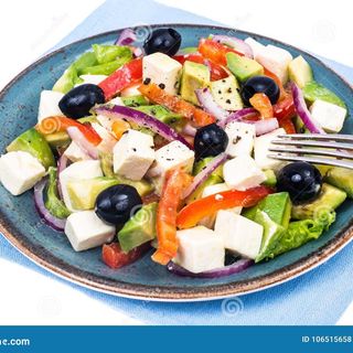 Ensalada Turca Con Queso