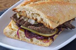 27 Bocadillo Ternera
