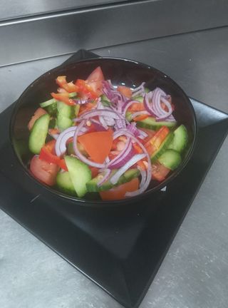 Salata asortata de vara