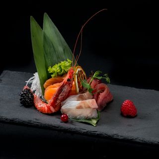 101. Sashimi misto - 15 pezzi