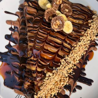 BANANA FERRERO CRUNCH 715G 