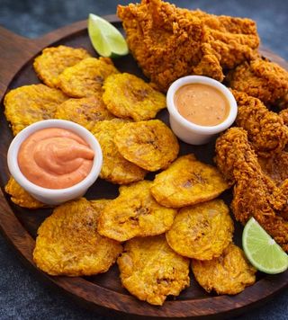 Pollo Karaage Con Maduro O Patatas (Ración)