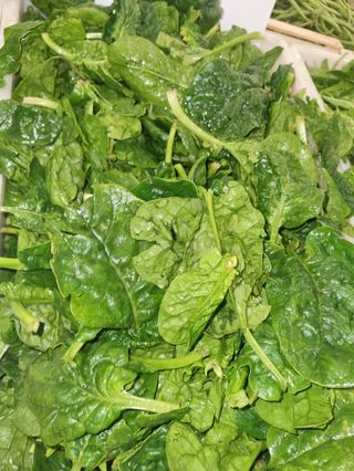 Spinaci puliti al kg