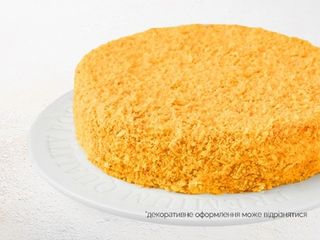 Торт Наполеон манго-маракуя цілий