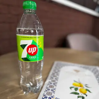 7 - up (0,5 л)