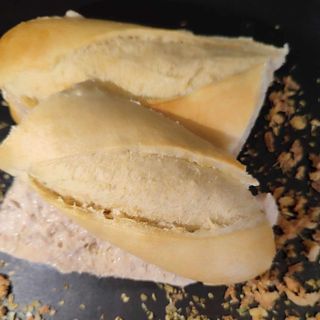 Baguete de delicias do mar