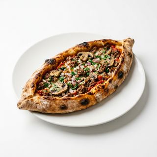 Pide De Carne Kebab