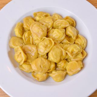 Пельмені курячі Ніжні зі Сметаною (380г)