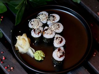 Міні макі з вугрем (125/45г)